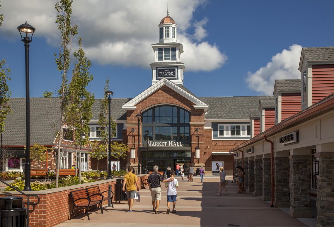 Bag a bargain: The 8 best USA outlet shopping malls - Family Travel