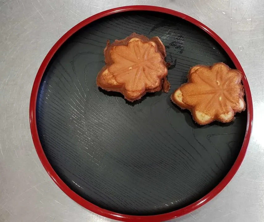 Momiji Manju